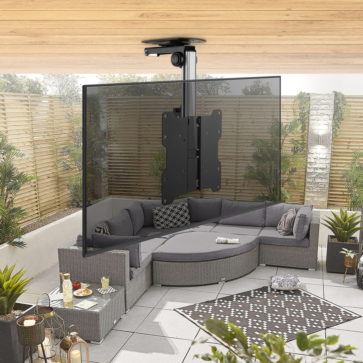 How Can I Display My TV Outside? ZeboZap